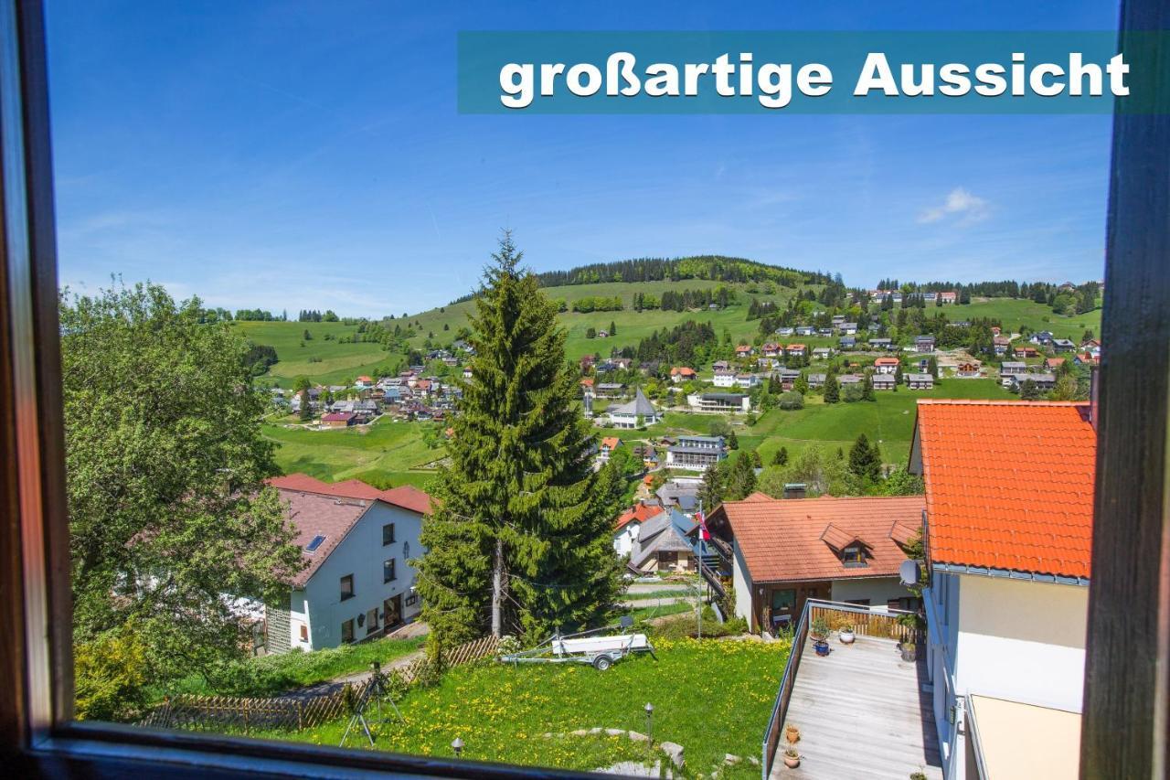 Wohlfuehl-Ferienwohnung 80 Qm, 8 Personen, Aussicht & Heimkino Тодтнау Екстер'єр фото